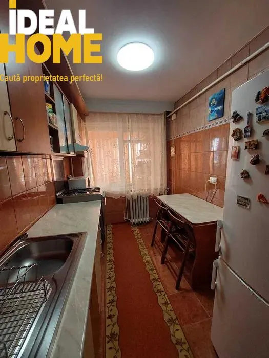 Apartament 2 camere Piata Nicolina - foto 4