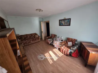 Apartament 2 camere, 50 mp, parter, Dacia – ideal pentru renovare și personalizare - foto 3