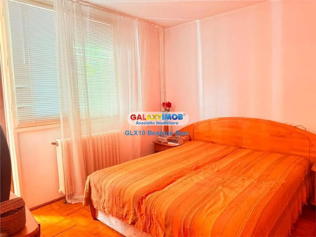 Inchiriere apartament 3 camere decomandat VALEA IALOMITEI - foto 1