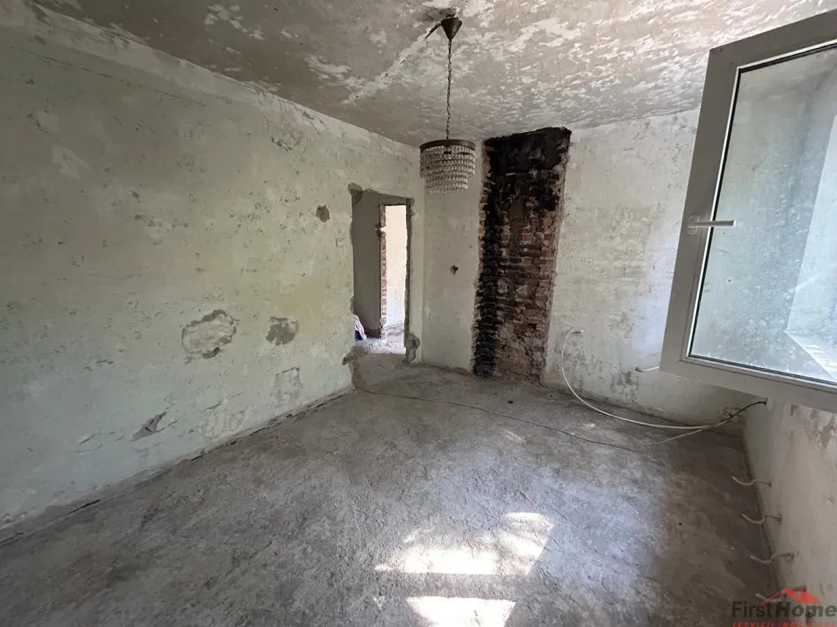 Apartament cu 2 camere de vanzare, zona centrala, scoala 9 - foto 4