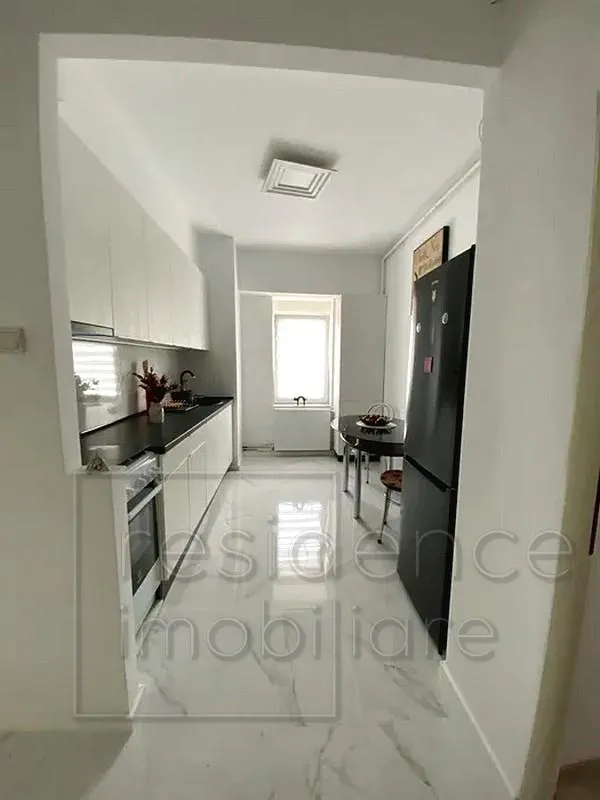 Apartament 2 camere separate, Centru, zona CEC Bank+Parcare - foto 3