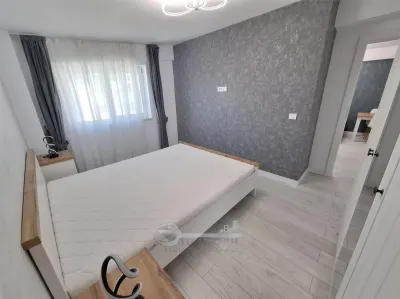 Apartament mobilat, bloc 2022, baie cu geam, balcon inchis, Cug - foto 13