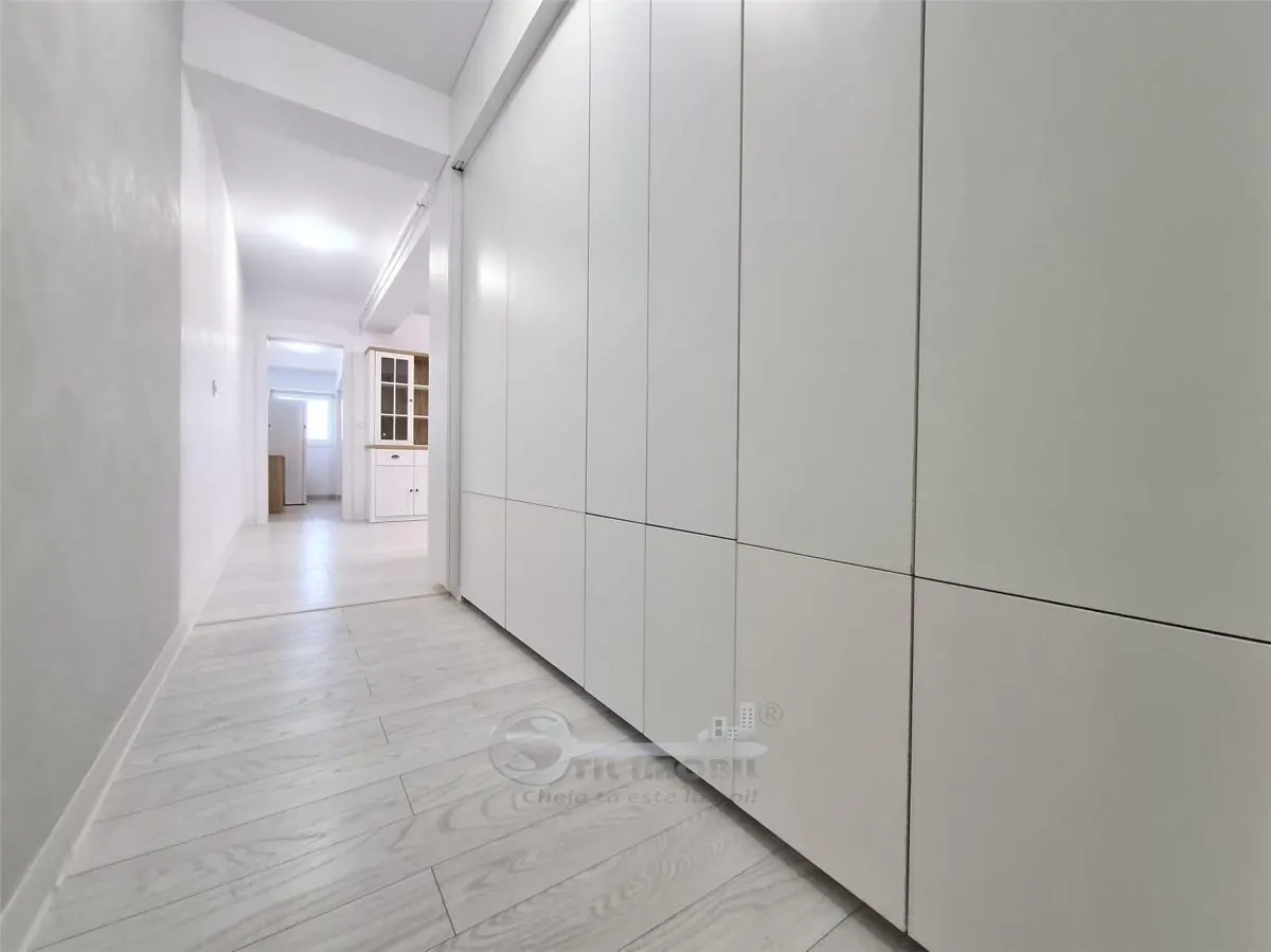 Apartament mobilat, bloc 2022, baie cu geam, balcon inchis, Cug - foto 16