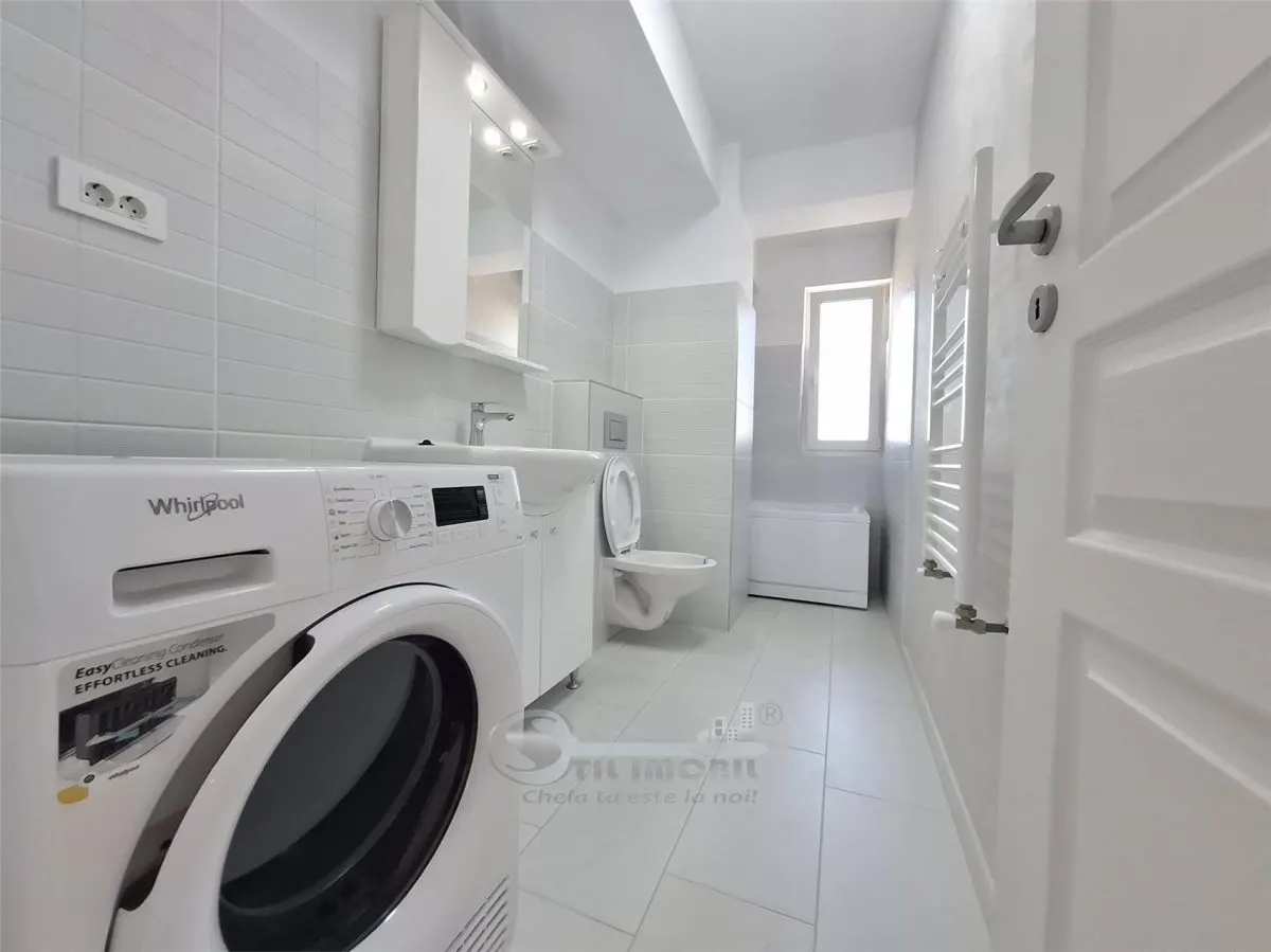 Apartament mobilat, bloc 2022, baie cu geam, balcon inchis, Cug - foto 6