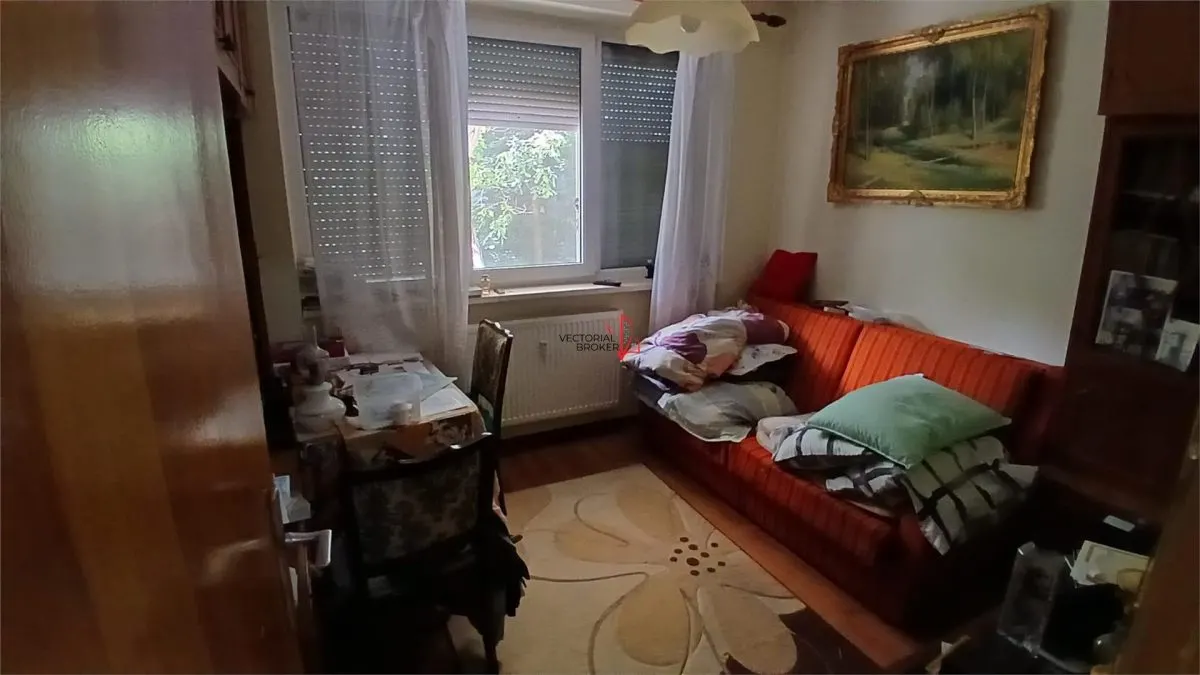 3 camere semidecomandat, etaj intermediar Vatra Luminoasa - foto 1