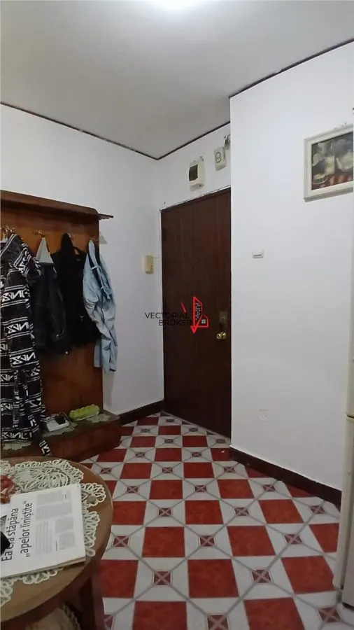 3 camere semidecomandat, etaj intermediar Vatra Luminoasa - foto 12