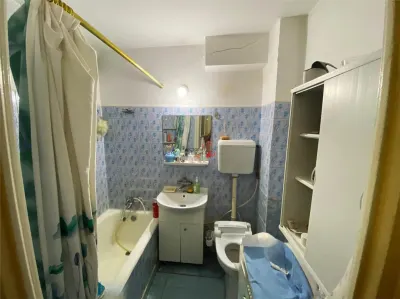 3 camere semidecomandat, etaj intermediar Vatra Luminoasa - foto 8