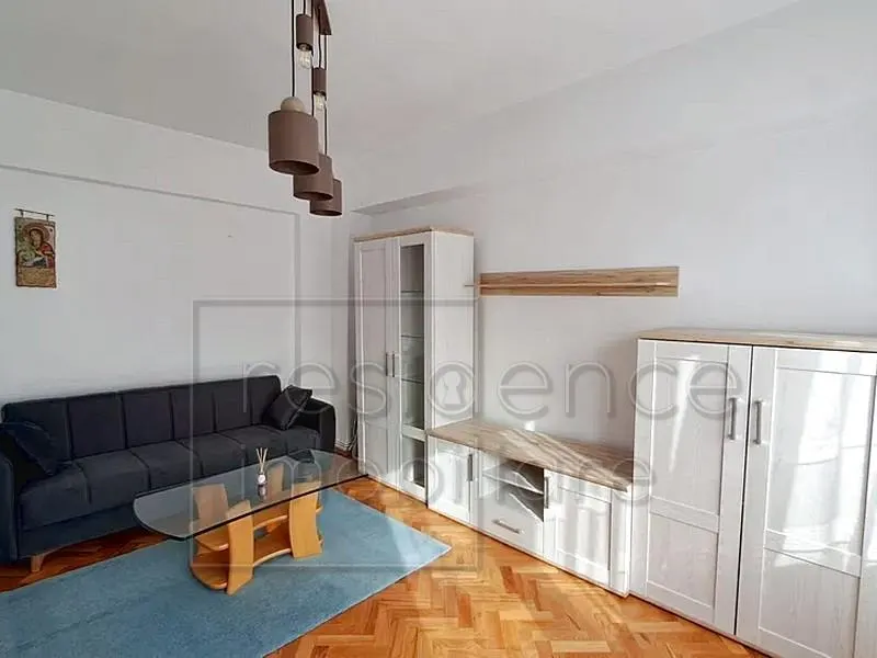 Nou! Apartament 2 camere separate, Centru, zona Magazinul Sora - foto 1