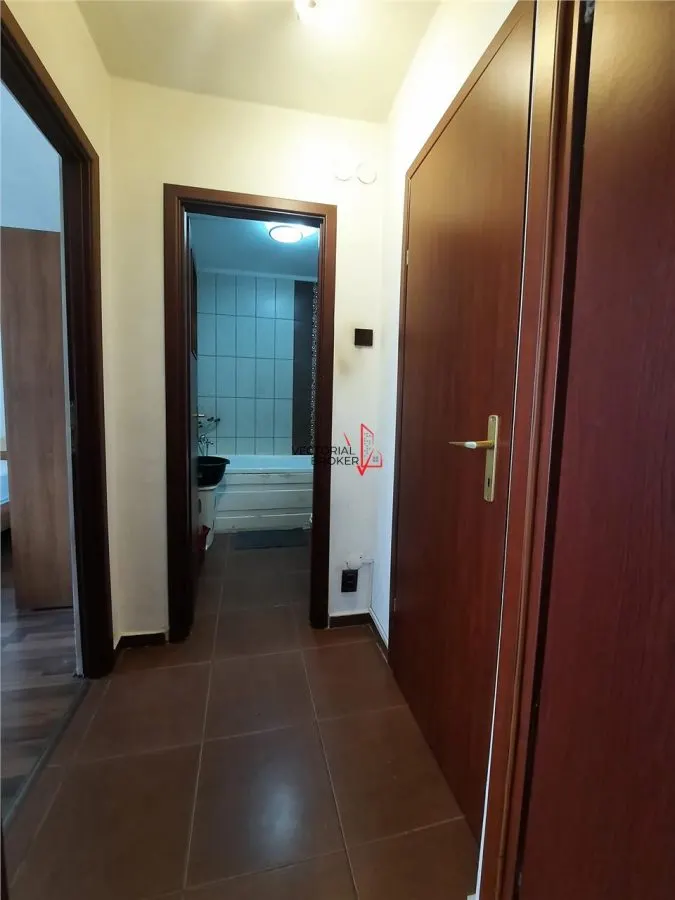 2 camere semidecomandat Iancului Sectia 9 Politie - foto 11