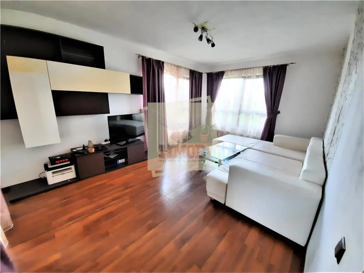 Apartament decomandat 2 camere  parcare privata  P Brana - foto 1