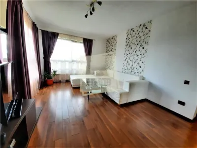 Apartament decomandat 2 camere  parcare privata  P Brana - foto 2