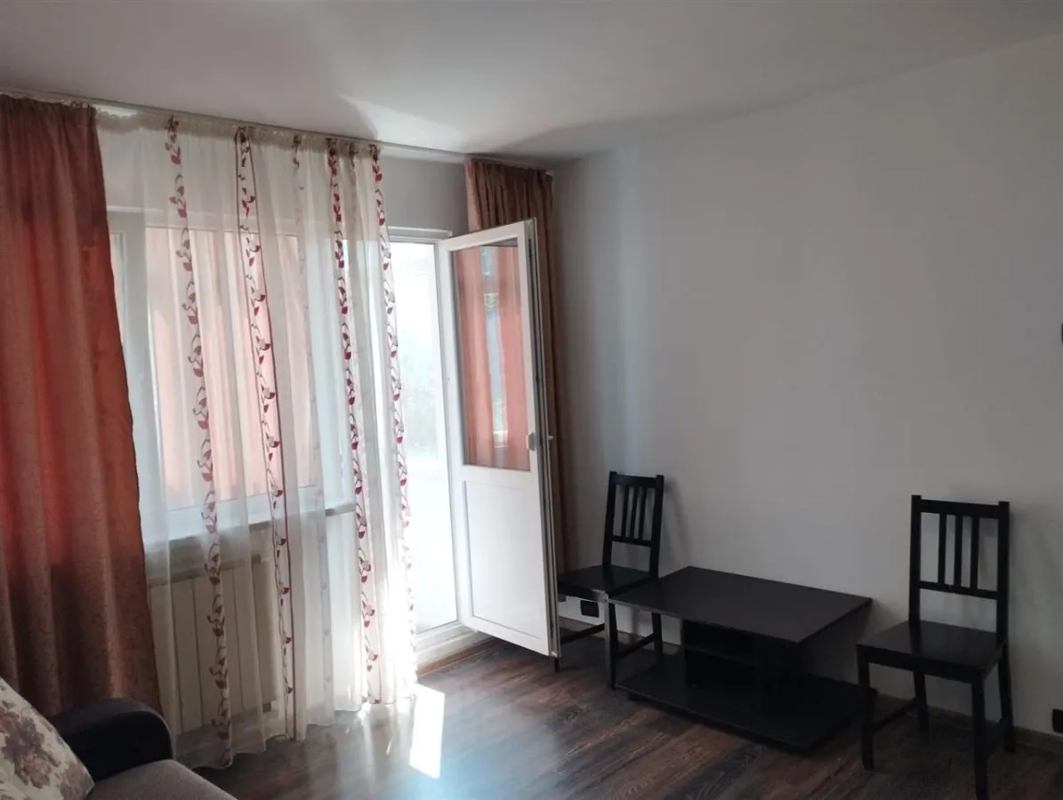 2 camere semidecomandate, Centru - foto 6