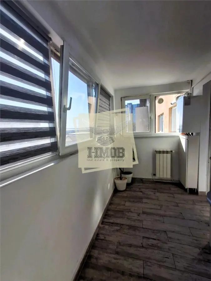 Apartament modern 3 camere 2 bai si balcon zona Mihai Viteazu - foto 11