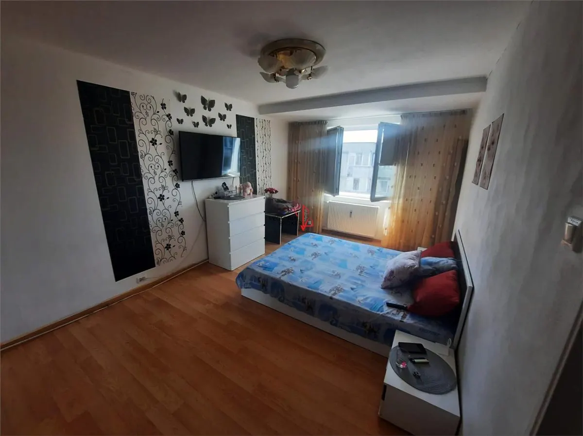 2 camere decomandat, bloc 1982 Costin Georgian - foto 1