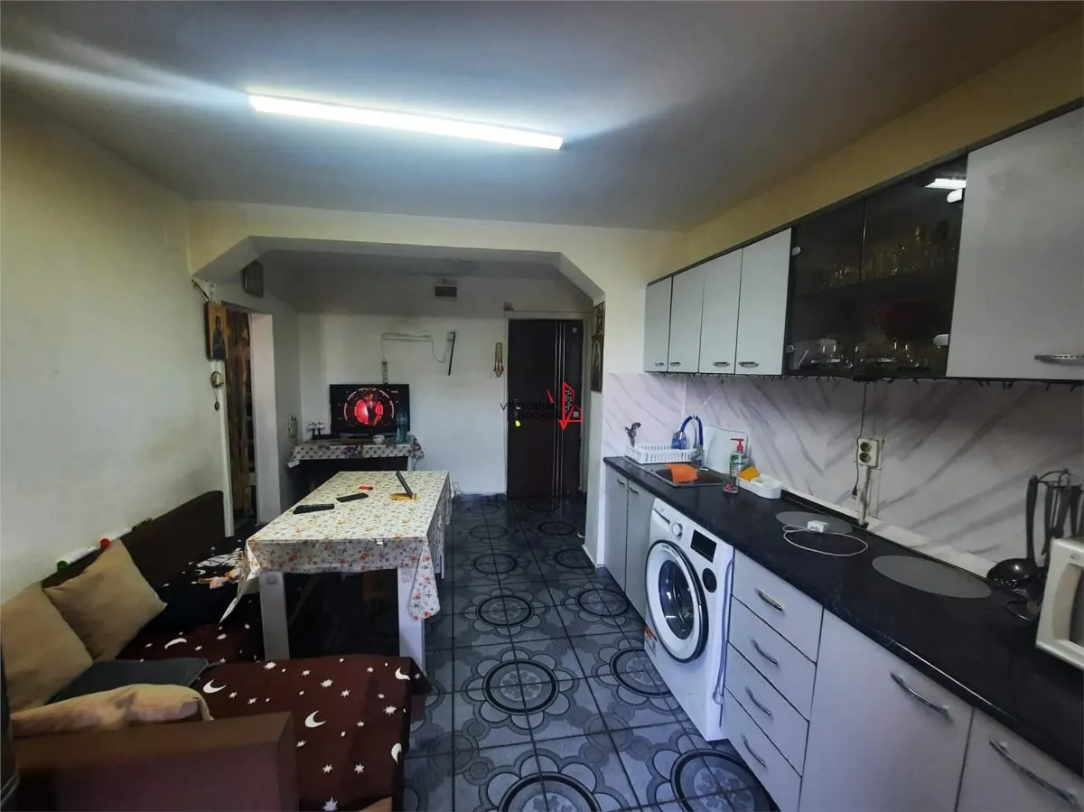 2 camere decomandat, bloc 1982 Costin Georgian - foto 4