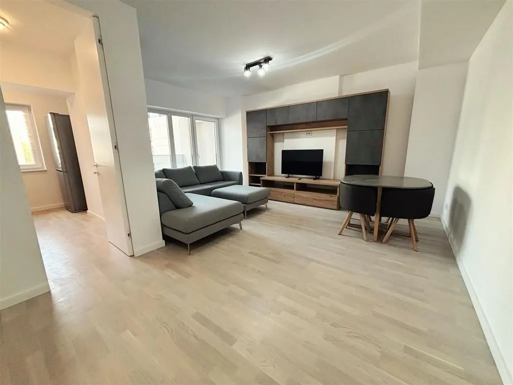 Inchiriere apartament 2 camere, bloc 2025, zona Ultracentrala - foto 1