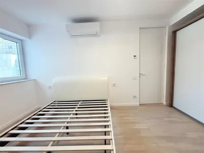 Inchiriere apartament 2 camere, bloc 2025, zona Ultracentrala - foto 9