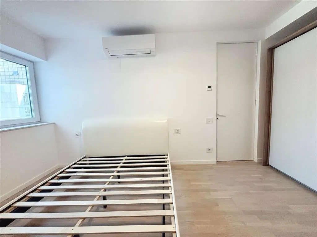 Inchiriere apartament 2 camere, bloc 2025, zona Ultracentrala - foto 9