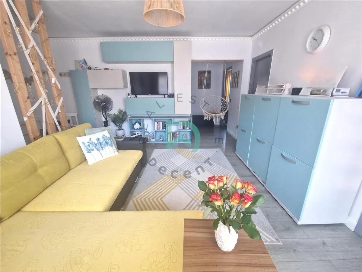 Apartament 3 camere, cu parcare, Sanpetru, Brasov - foto 1