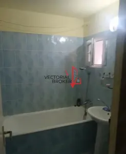 3 camere decomandate, 85mp, 2 bai, bloc 1979, Basarabia- Campia Libertatii - foto 4