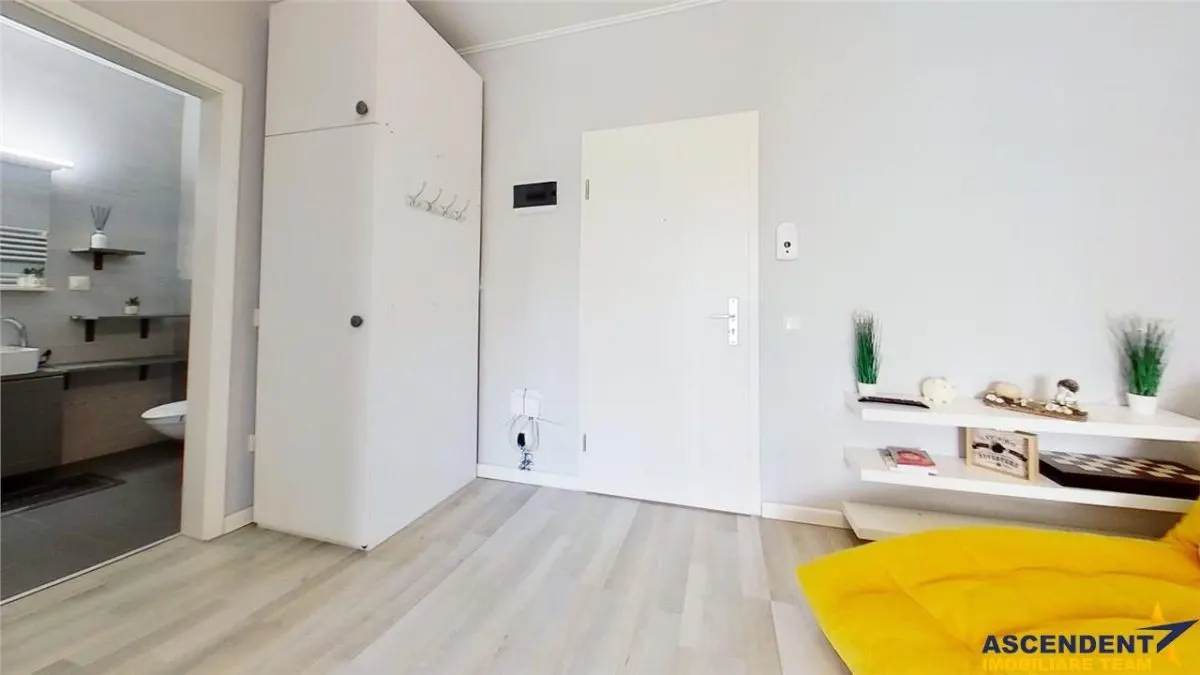 Refugiu urban:rezidential/ investitional, aramenajat,gata de mutat,terasa,parcare, Avantgarden, Brasov - foto 4