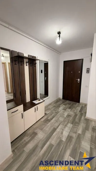 Apartament cu 2 Camere, Tractorul, mobilat, utilat, loc parcare si boxa - foto 3