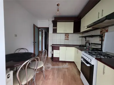 Apartament 3 camere decomandat 2 bai Nicolina - Gradinita nr. 1 - foto 4