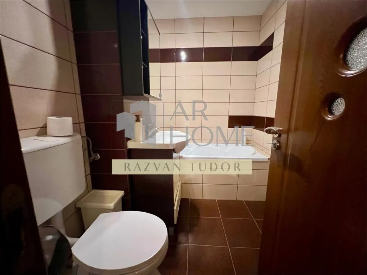 Apartament 2 camere , zona Republicii , Mihai Viteazu , Ploiesti - foto 5