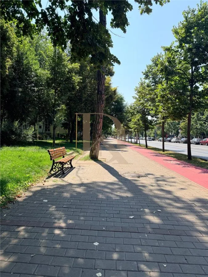 Copou - Parc , apartament 2 camere , 50 mp , amenajat modern - foto 13
