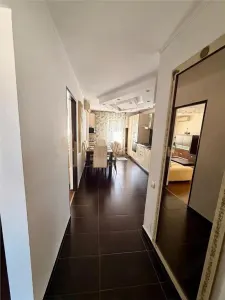 Apartament 3 camere - zona Moldovei - foto 2