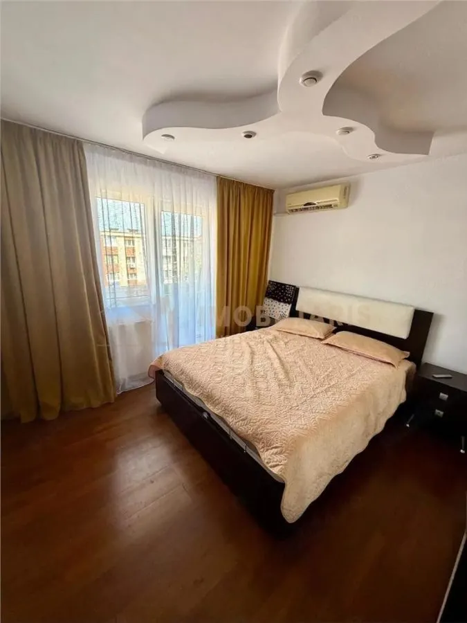 Apartament 3 camere - zona Moldovei - foto 4