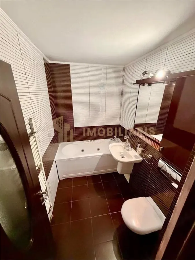 Apartament 3 camere - zona Moldovei - foto 6
