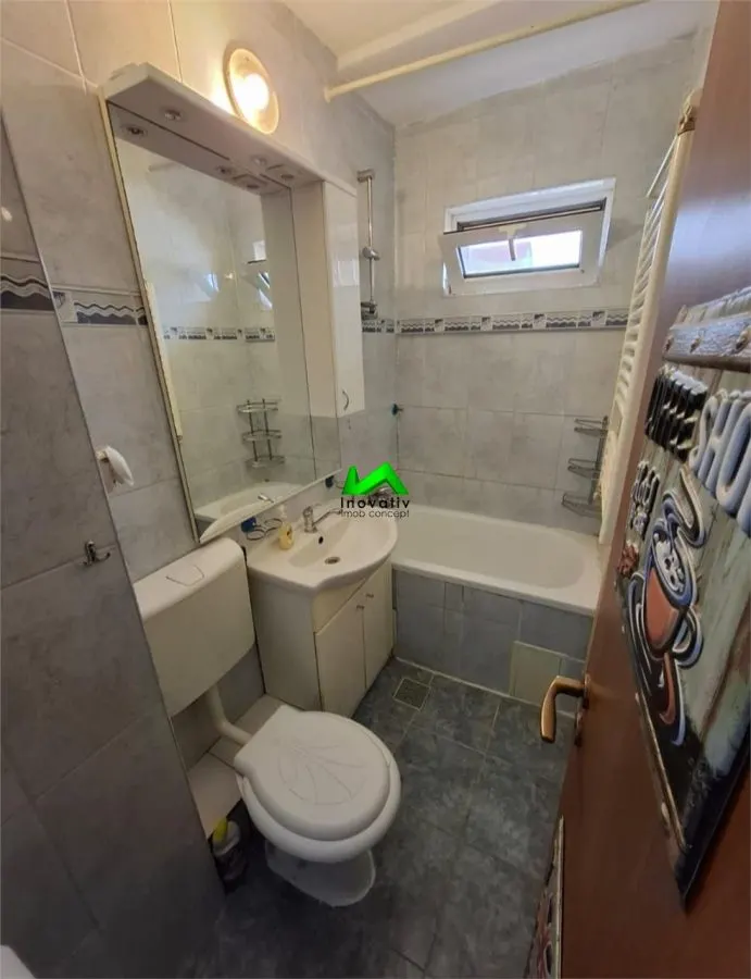 Apartament de inchiriat 2 camere Sibiu Zona Cedonia - foto 7