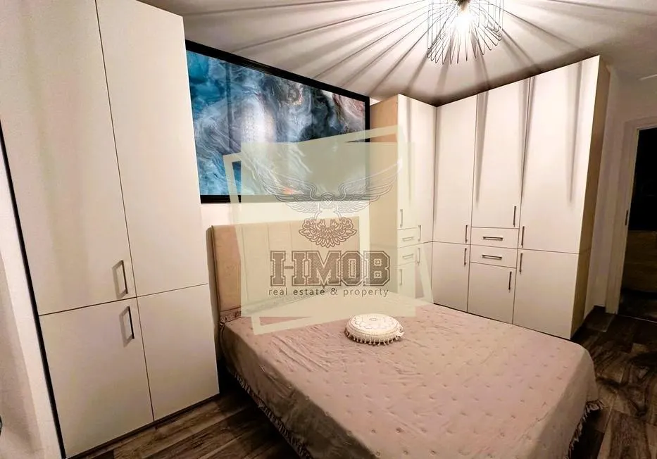 Apartament modern 2 camere balcon si parcare zona Mandra - foto 1