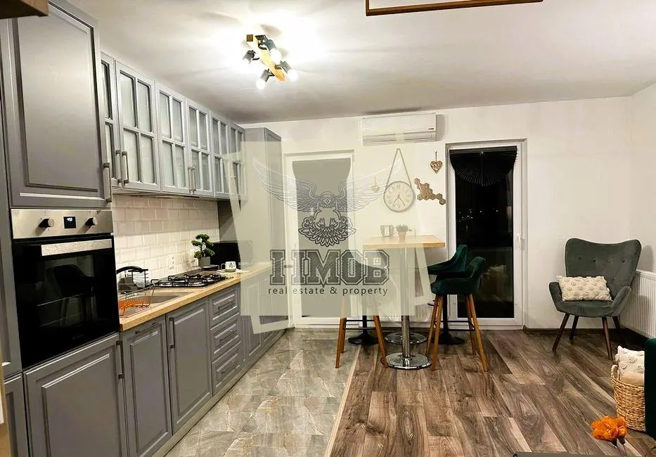 Apartament modern 2 camere balcon si parcare zona Mandra - foto 6