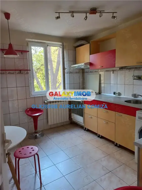 Inchiriere apartament 2 camere Romancierilor - foto 1
