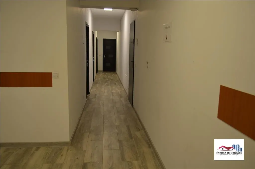 Apartament Bloc Nou 3 Camere 2 Bai si Parcare Privata de Vanzare Zona Tudor - foto 9