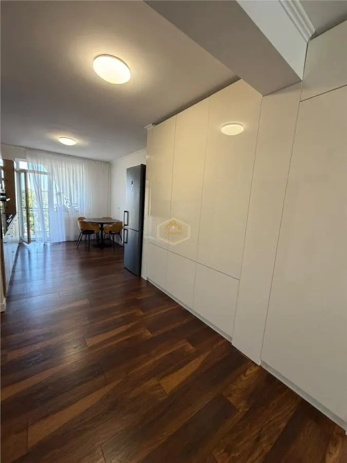 Etaj III | Apartament spatios cu 3 camere - 86 mÂ² | Parcare proprie - foto 11