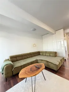 Etaj III | Apartament spatios cu 3 camere - 86 mÂ² | Parcare proprie - foto 3