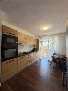 Etaj III | Apartament spatios cu 3 camere - 86 mÂ² | Parcare proprie - foto 8