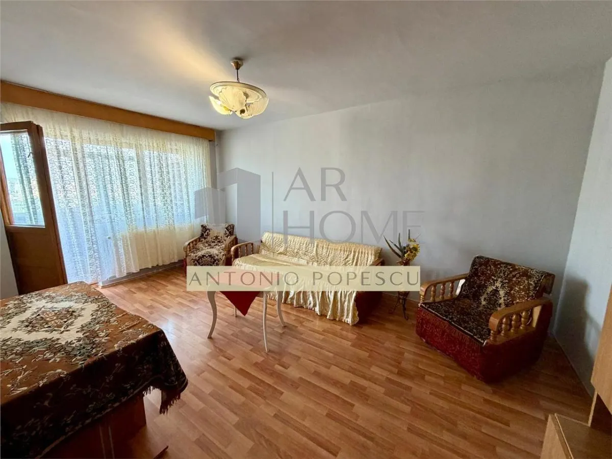 Apartament 4 camere, centrala proprie, decomandat, Ploiesti, Malu Rosu - foto 1