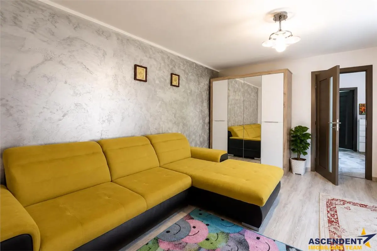 Proprietate versatila, amprenta moderna, teren generos, Sanpetru, Brasov - foto 4