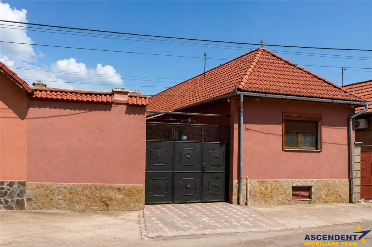 Proprietate versatila, amprenta moderna, teren generos, Sanpetru, Brasov - foto 7