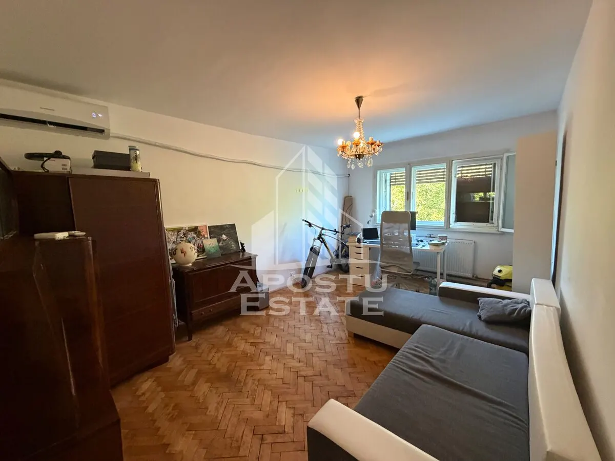 Apartament cu 2 camere de vanzare,decomandat ,Zona Aradului,Timisoara - foto 2
