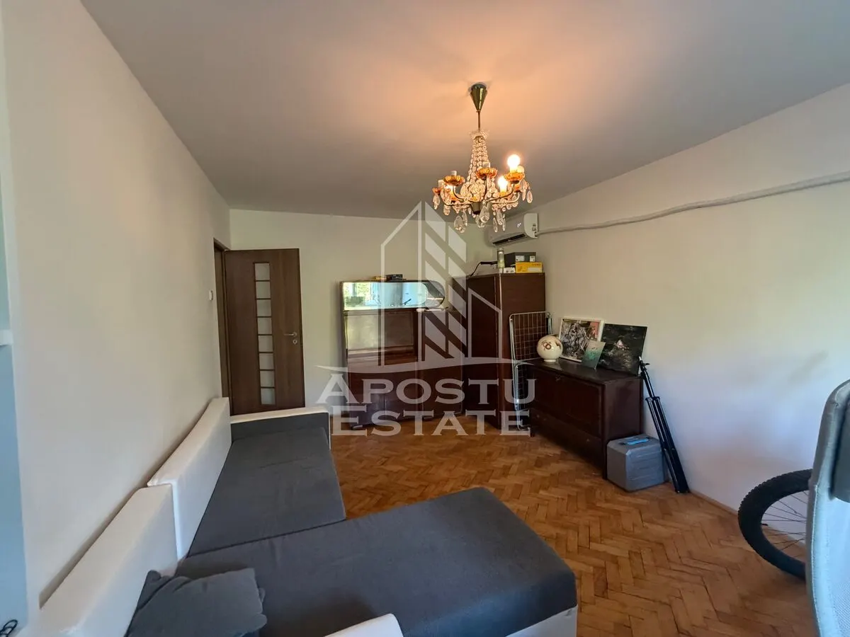 Apartament cu 2 camere de vanzare,decomandat ,Zona Aradului,Timisoara - foto 6