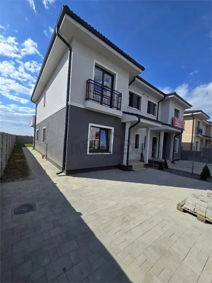 Duplex cu 5 camere in Giroc, zona Eso, comision 0% - foto 1