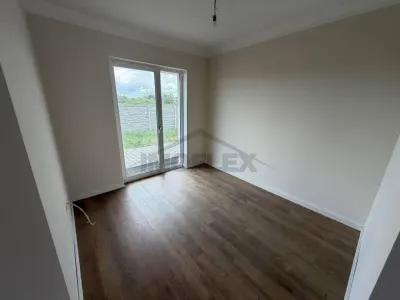 Casa insiruita de vanzare in Giroc, zona centrala, comision 0% - foto 3