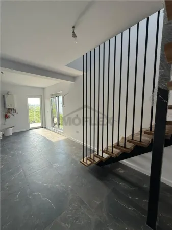 Casă 3 camere Covaci - poza 11