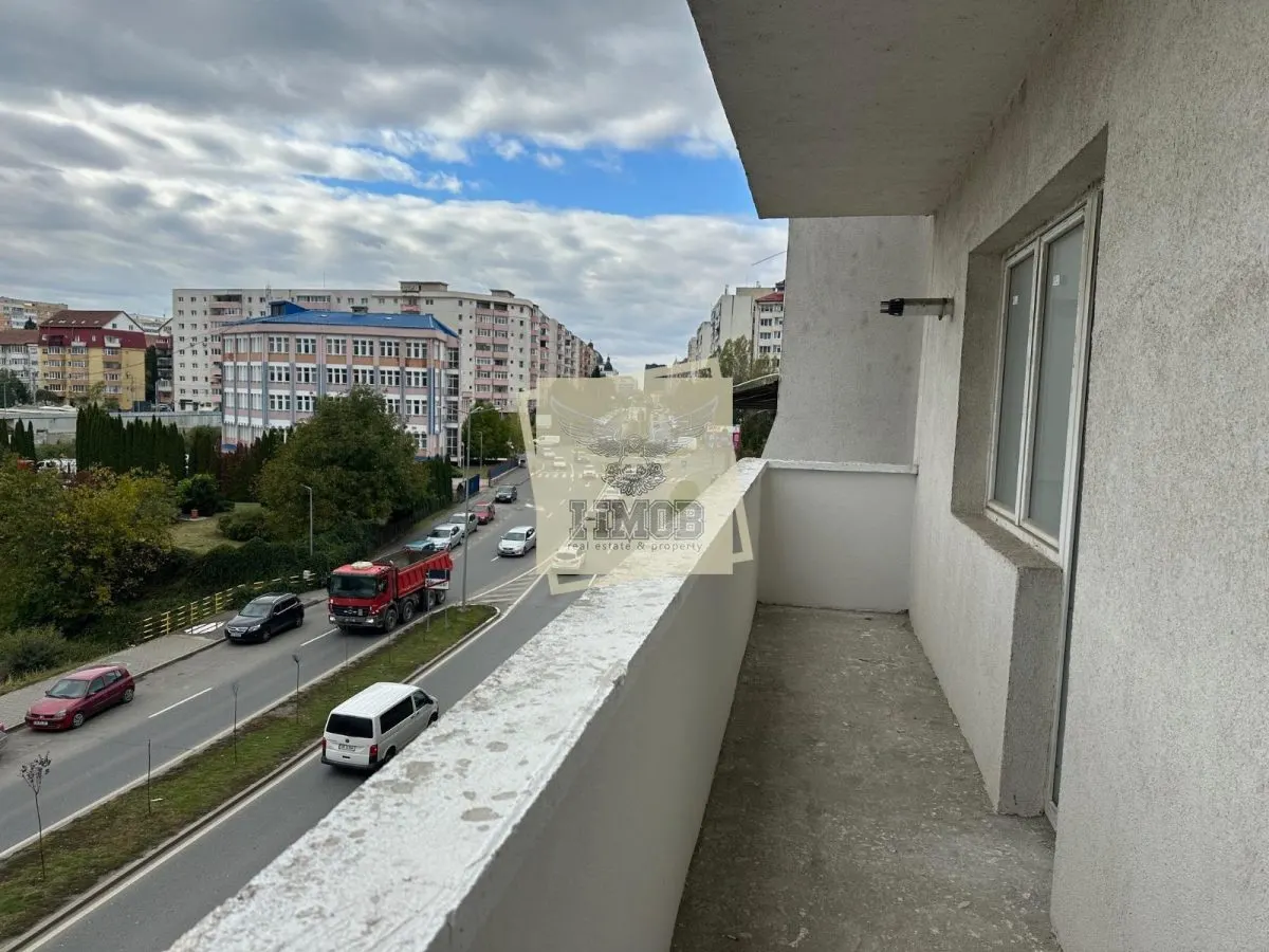 Apartament 3 camere etaj 3 cu balcon zona bd. Mihai Viteazu - foto 10
