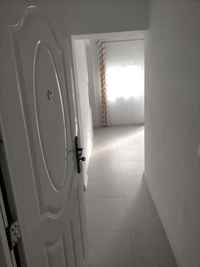 Apartament 2 Camere cu  Loc de parcare - Zona Cug - foto 3